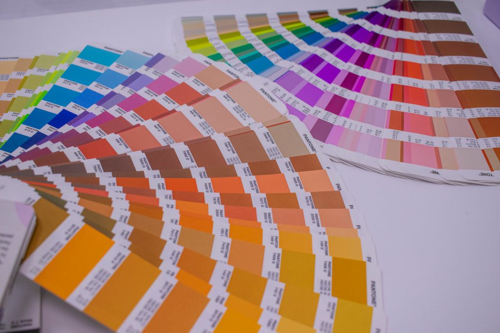 6 สีรุ้ง สำหรับฮวงจุ้ยสำหรับธุรกิจ